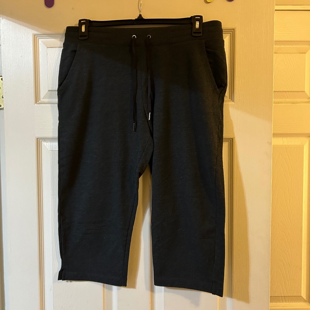 Eddie Bauer Capri Sweatpants